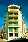 hotel_img